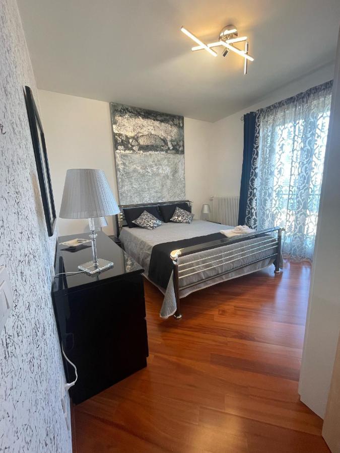 Вилла Mareincasa Dimora Luxury Полиньяно-а-Маре Экстерьер фото