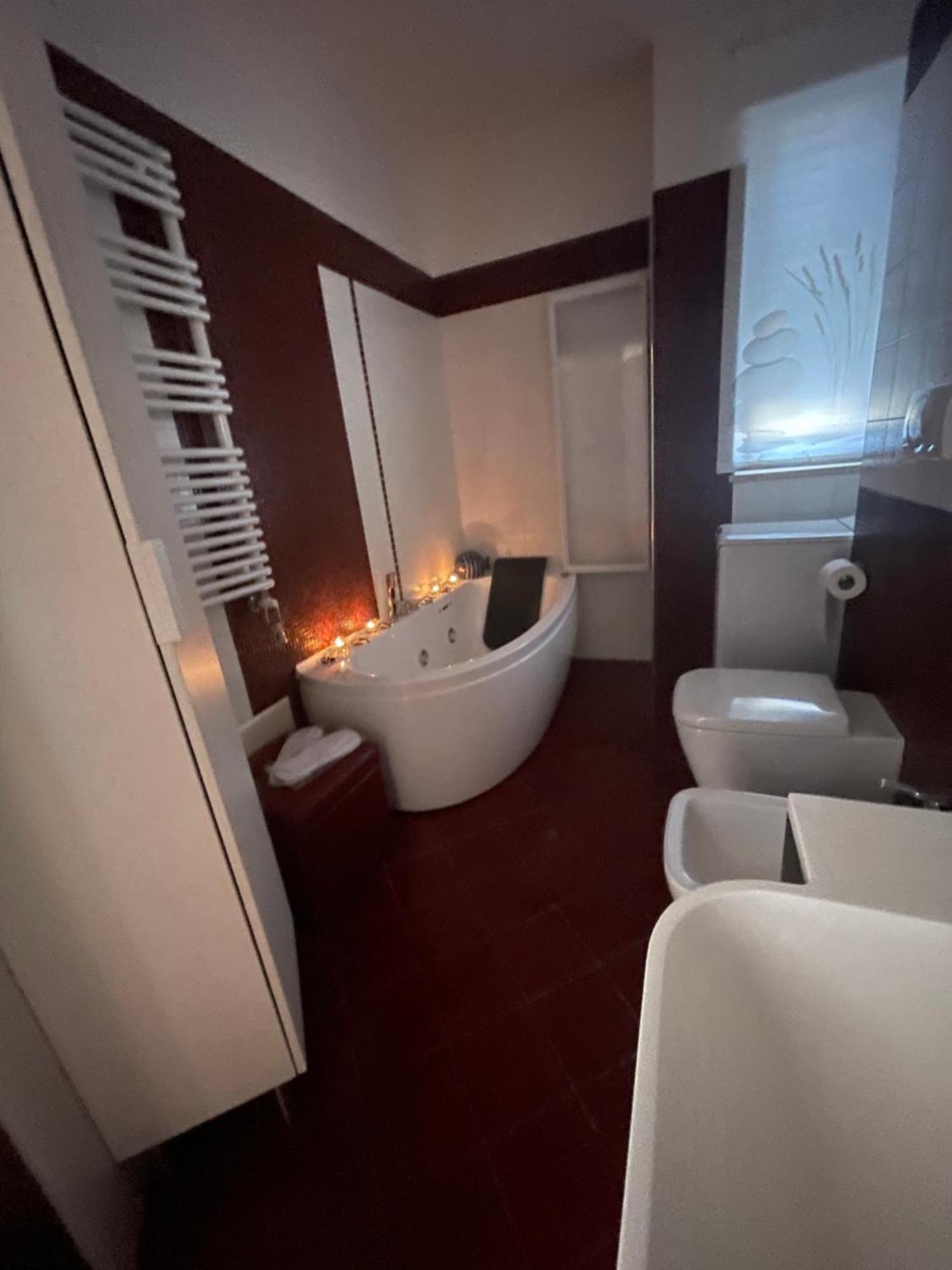 Вилла Mareincasa Dimora Luxury Полиньяно-а-Маре Экстерьер фото